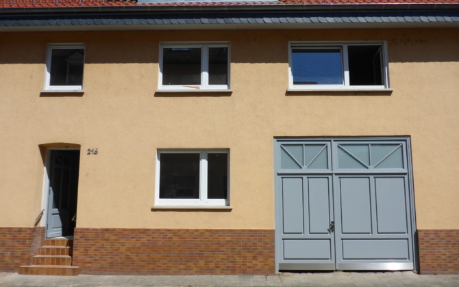 Haustür und Hoftor nachher - Holzhoftore, Einfahrtstore aus Holz nach Maß- Raum Mannheim, Heidelberg