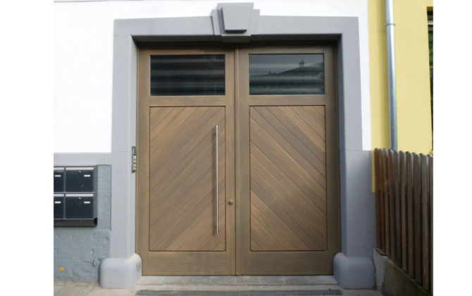 Aus alt mach neu - Holzhoftore, Einfahrtstore aus Holz nach Maß- Raum Mannheim, Heidelberg